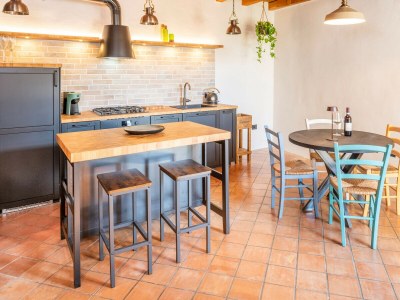 Apartment 624A Pila Suite Apartments - Features photo 13