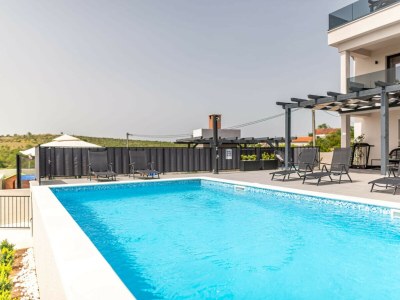 Villa Villa Katarina with pool and jacuzzi - Outdoor photo 5