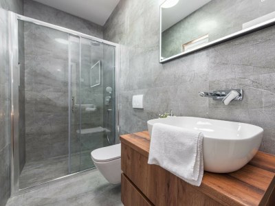 Villa Villa Katarina with pool and jacuzzi - Features photo 35