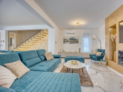 Villa Villa Elena with two pools and spa - Features photo 40