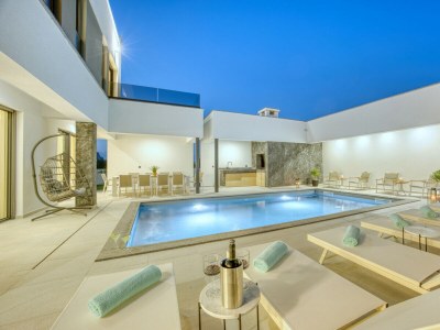 Villa Villa Elena with two pools and spa - Features photo 71