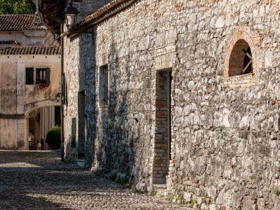 Holiday house "Artuico" with garden in castle - Outdoor photo 8