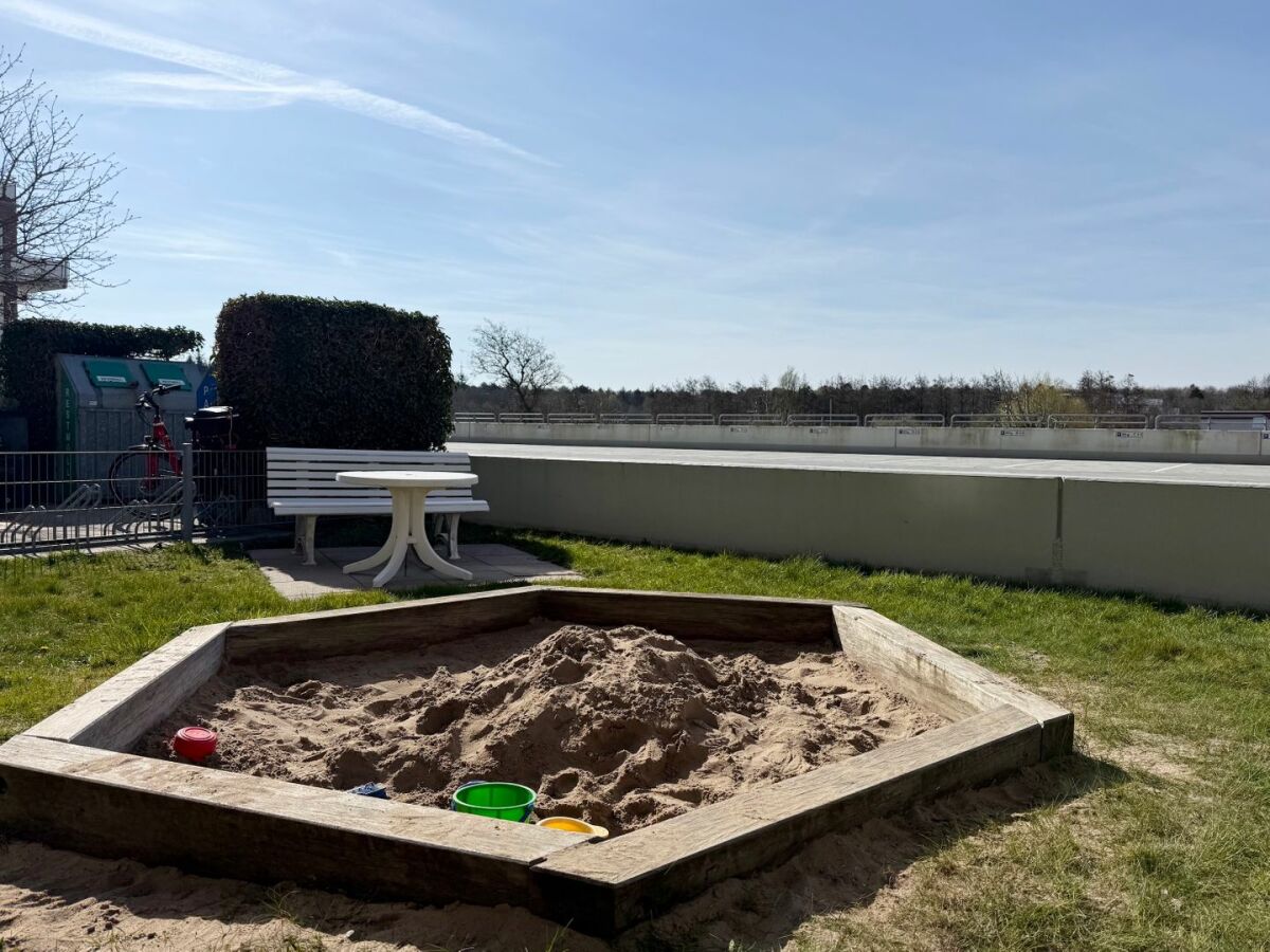 Holiday apartment FeWo 8 - Outdoor photo 5