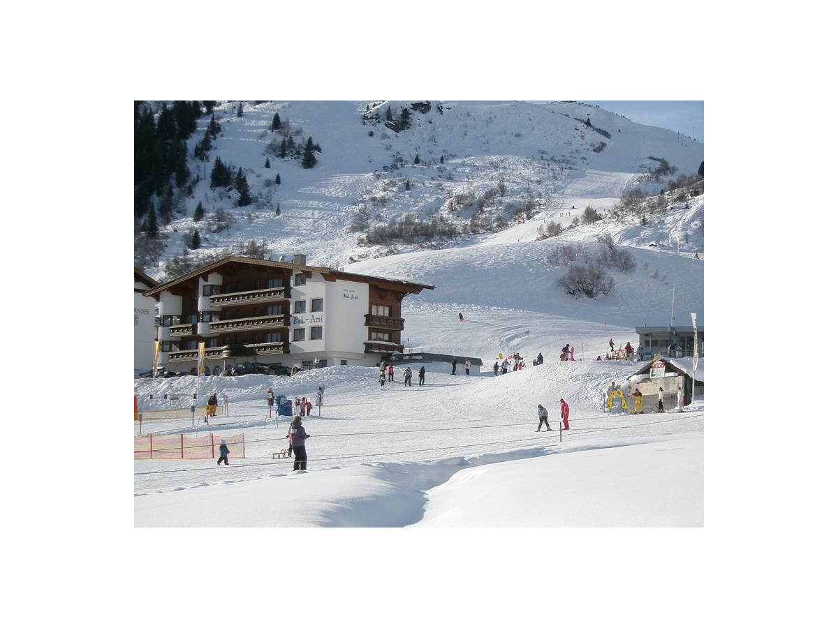 Holiday room Familienz. 3 Pers. mit Dusche od. Bad,WC - Outdoor photo 2