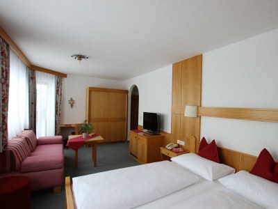 Holiday room Familienz. 3 Pers. mit Dusche od. Bad,WC - Features photo 39