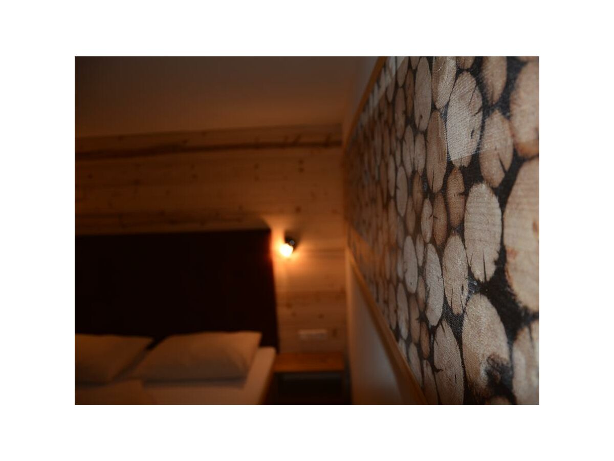 Apartment Appartement, Dusche, WC, 4 oder mehr Schlafräume - Features photo 3