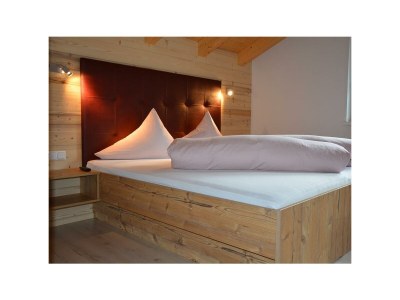 Apartment Appartement, Dusche, WC, 4 oder mehr Schlafräume - Features photo 14