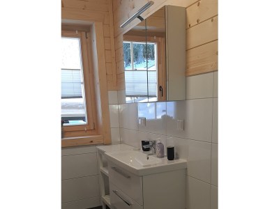 Holiday room Ferienhaus, Dusche und Bad, WC, waldseitig - Outdoor photo 36