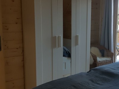 Holiday room Ferienhaus, Dusche und Bad, WC, waldseitig - Features photo 65