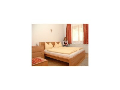 Holiday room Vierbettzimmer (2-3 Nächte HP) - Features photo 16