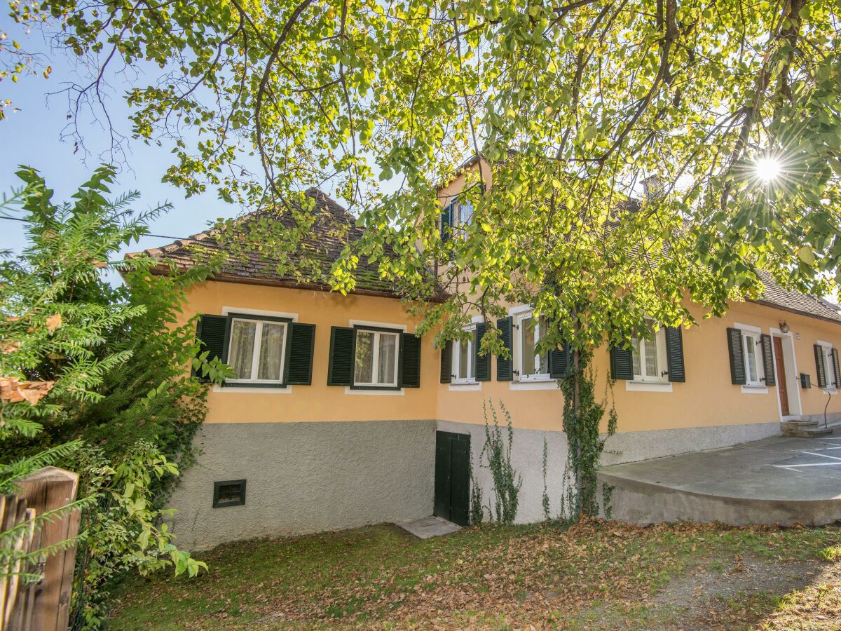 Apartment Ferienhaus/4 Schlafräume/ 2 Duschen, 2 WC, Sauna - Outdoor photo 2