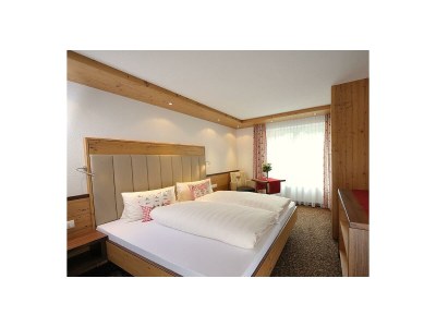 Apartment "TOP 4" / 2 Schlafz./Wohnküche/DU/BAD/WC - Features photo 10