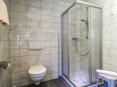 Holiday room Dreibettzimmer mit Dusche, WC - Features photo 24
