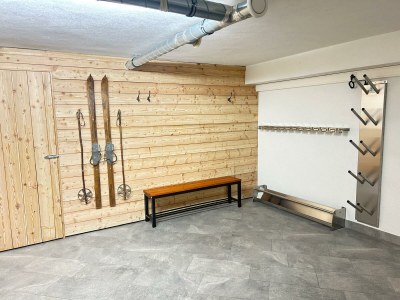 Apartment Top 2 - Features photo 11