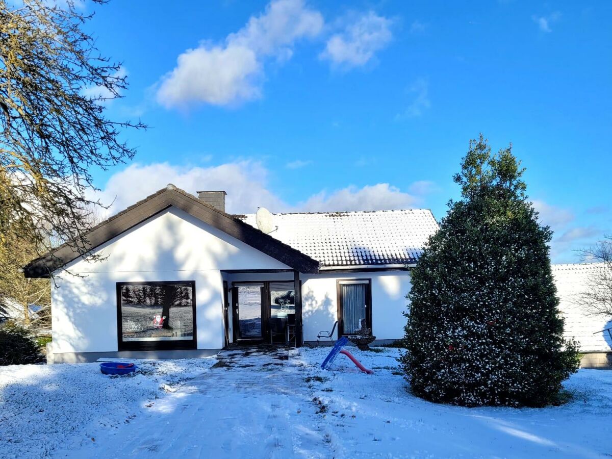 Apartment Ferienwohnung Familiennest-Eifel - Outdoor photo 5