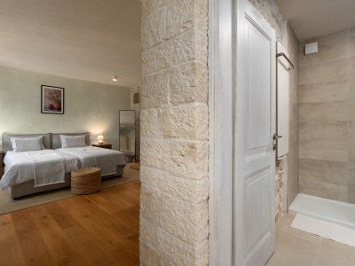 Villa Paladnjaki with Breakfast - Features photo 9