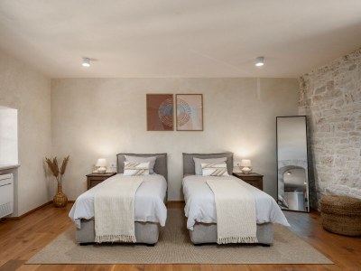 Villa Paladnjaki with Breakfast - Features photo 12