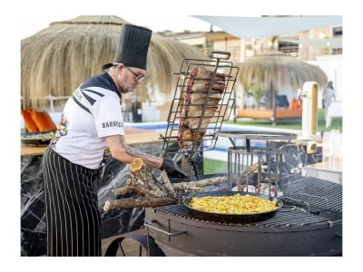 Holiday house Luxurious villa by Versace - Environment photo 41