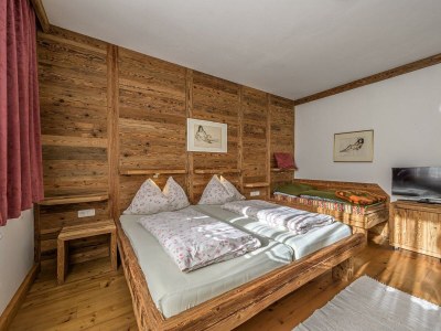 Holiday room Dreibettzimmer Trio, Dusche, WC, 1 Schlafraum - Features photo 13