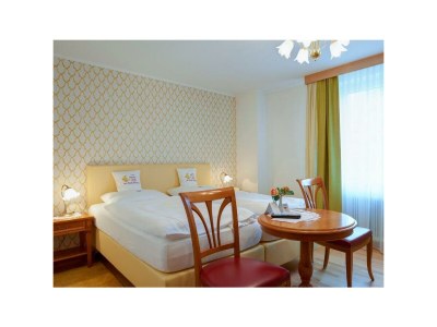 Holiday room Doppelzimmer, Dusche, WC, 1 Schlafraum - Features photo 58