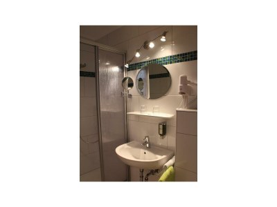 Holiday room Doppelzimmer, Dusche, WC, 1 Schlafraum - Features photo 65