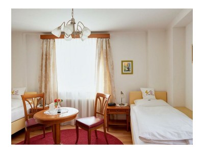 Holiday room Einzelzimmer, Dusche, WC, 1 Schlafraum - Features photo 49