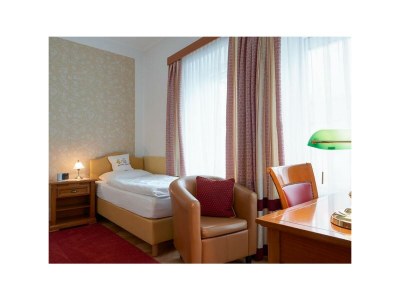 Holiday room Einzelzimmer, Dusche, WC, 1 Schlafraum - Features photo 50