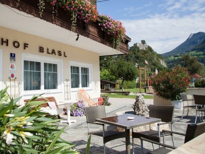 Holiday room Einzelzimmer, Dusche, WC, Wohn-/Schlafraum - Outdoor photo 4