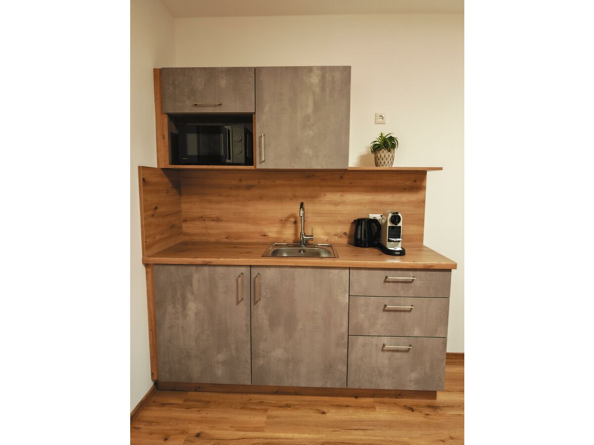 Holiday room Einzelzimmer, Dusche, WC, Wohn-/Schlafraum - Outdoor photo 3