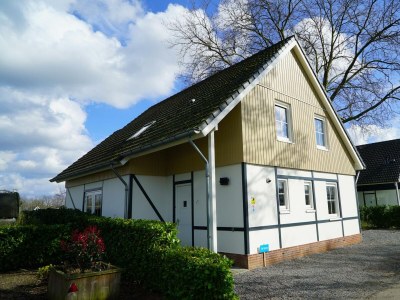 Holiday house Daelenbroeck 12 in Susteren - Holiday house