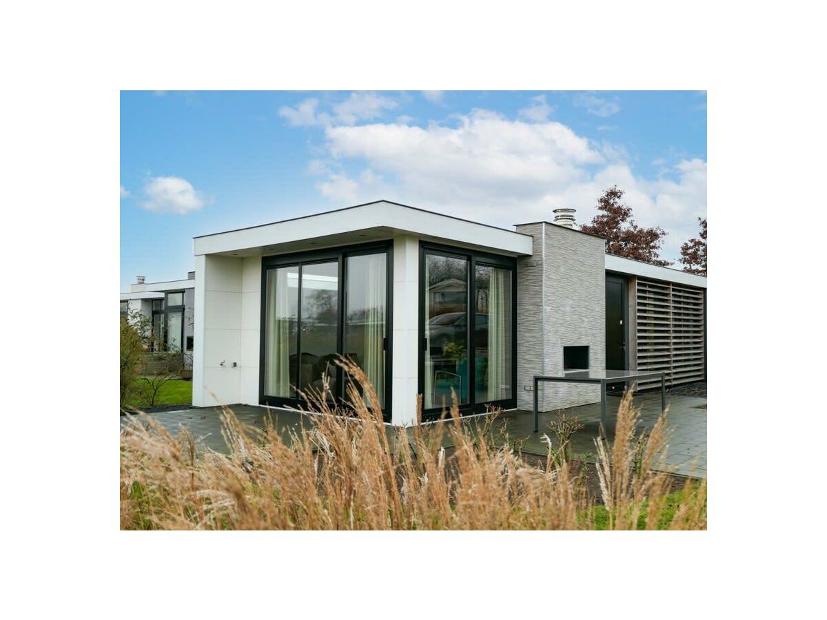 Holiday house Pavilion Waterfront 4+2