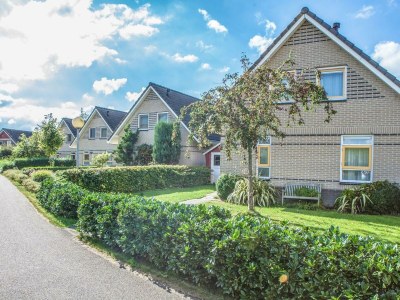 Holiday house Vlietstroom 6 in Medemblik - Holiday house