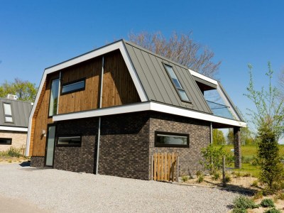 Villa Dijkvilla Sauna 10 in Biddinghuizen - Villa