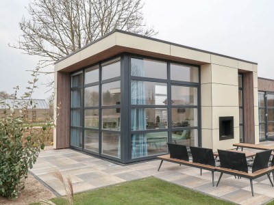 Holiday house Cube Exclusif 4 in Olburgen - Holiday house