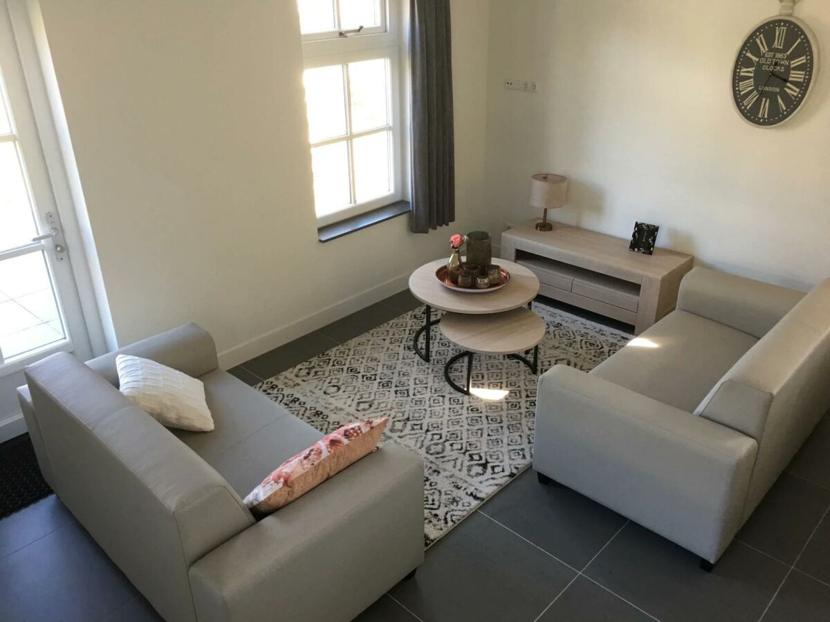 Holiday house Chateau 4 - Outdoor photo 3