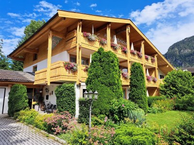 Apartment Großes Appartement mit 2 Schlafzimmer und Terasse - Outdoor photo 2