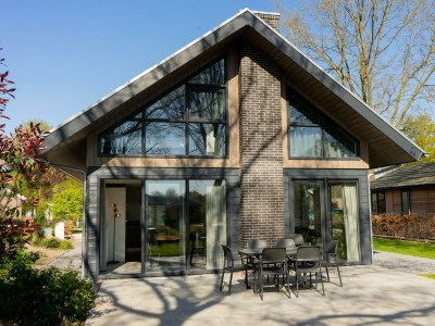 Villa Bosvilla 8 in Biddinghuizen - Villa