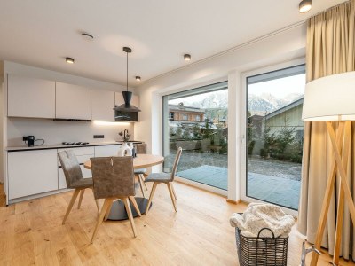 Apartment Top 2 - Features photo 24