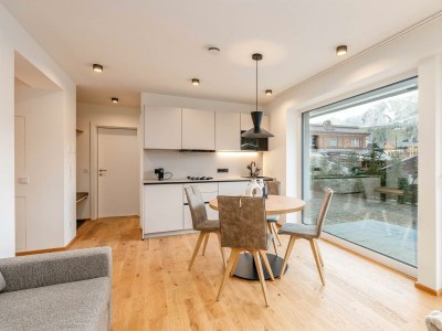 Apartment Top 2 - Features photo 25