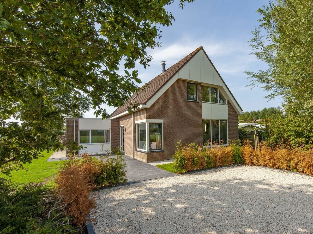 Holiday house Groepsaccommodatie 12