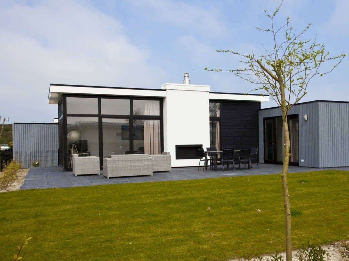 Holiday house L-Cube Hottub 6 - Outdoor photo 2