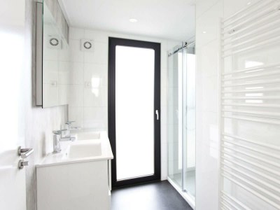 Holiday house L-Cube Hottub 6 - Outdoor photo 7