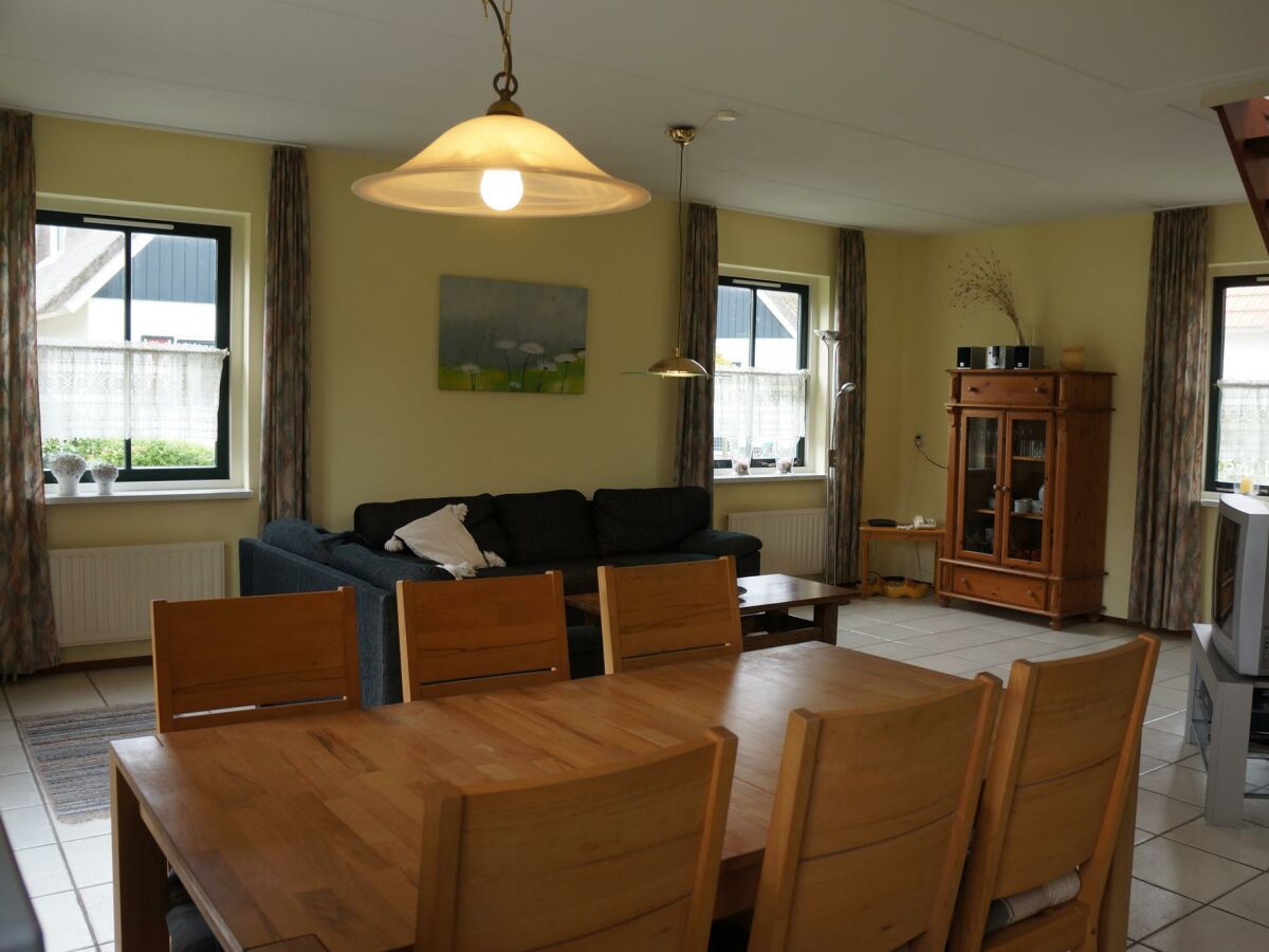 Holiday house Buitenplaats 131 - Outdoor photo 3