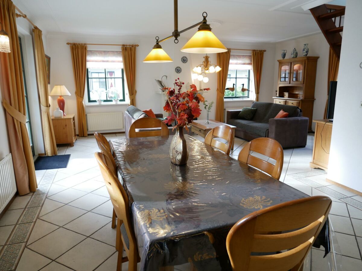 Holiday house Buitenplaats 137 - Outdoor photo 4