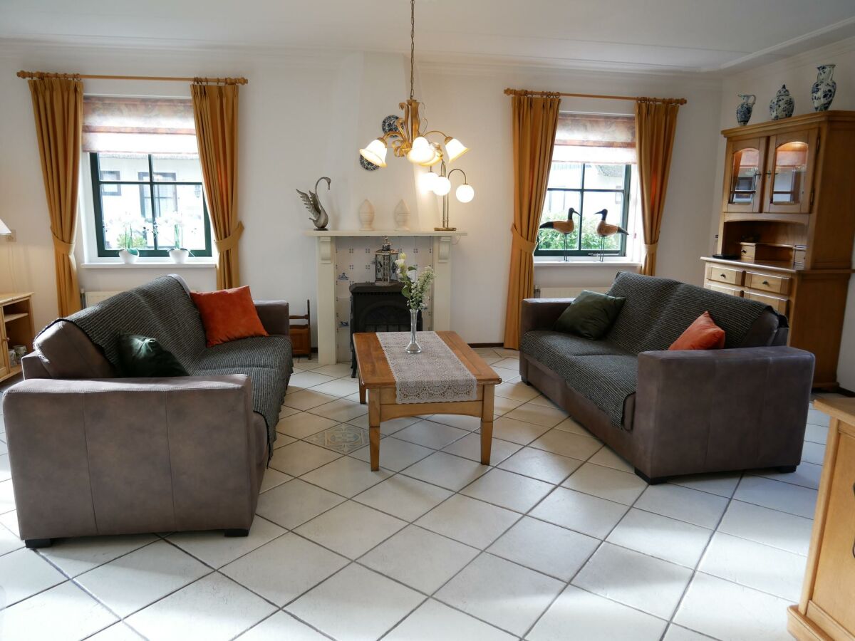 Holiday house Buitenplaats 137 - Outdoor photo 5