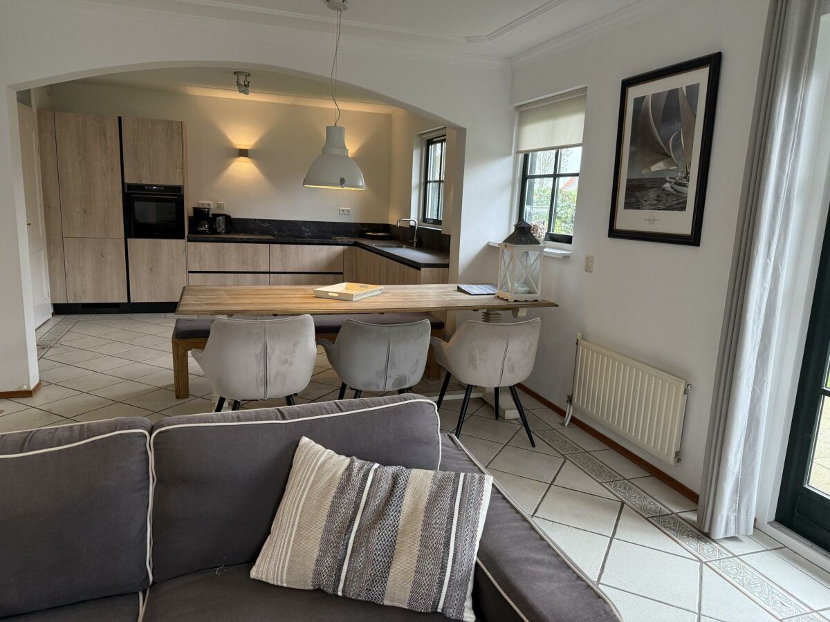 Holiday house Buitenplaats 53 - Outdoor photo 3