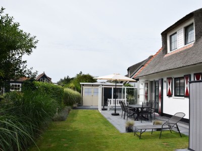 Holiday house Buitenplaats 63 - Outdoor photo 25