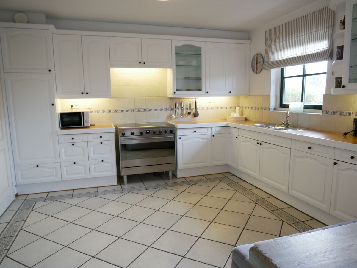 Holiday house Buitenplaats 77 - Outdoor photo 2