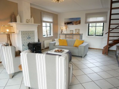 Holiday house Buitenplaats 77 - Outdoor photo 9