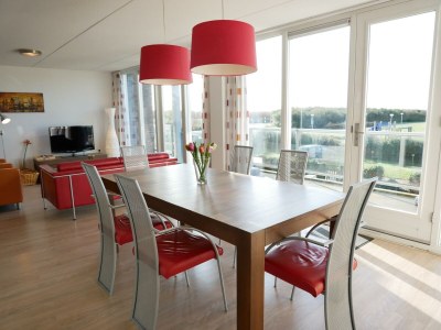 Holiday house Het Strandleven 102 - Outdoor photo 10